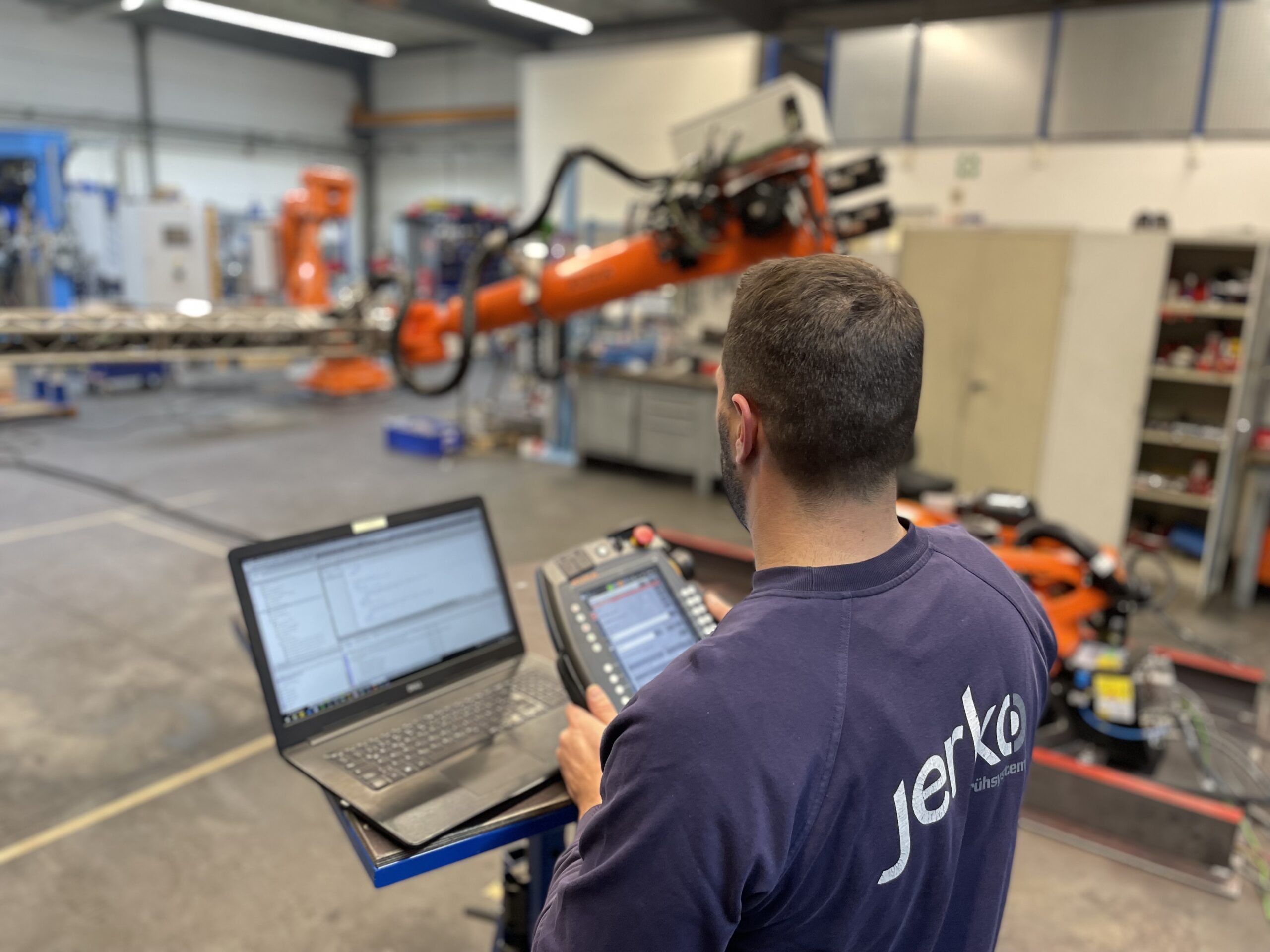 Automatisierung mit Roboter und Jerko Sprühtechnik